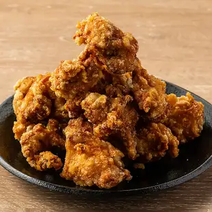 MEGA size fried chicken thighs