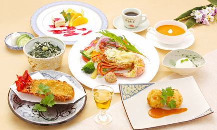 런치 한정【양(히카리)】이세 새우의 샐러드나 고라양, 크림 고로케 등 전9품