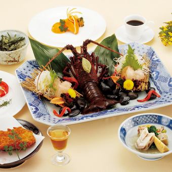 런치 한정【산호(산고)】이세 새우의 활조·갑라양·흡입물 등 전10품