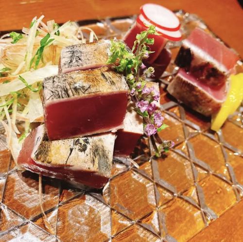 本マグロ炭火炙り刺し