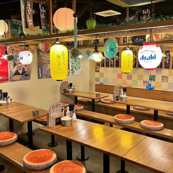 [We also accept reservations for up to 20 people] There is also a table seat in the back of the store, which is also recommended for company banquets! Up to 22 people can also reserve table seats ◎ All-you-can-drink There are also many hearty courses that you can enjoy.Please feel free to contact us ♪