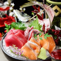 Assorted sashimi