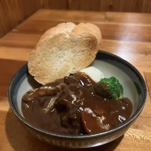 牛タンビーフシチュー