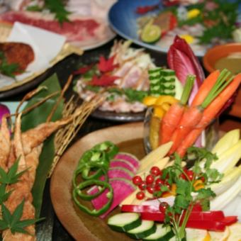 ☆Welcome and farewell party☆ [All-you-can-drink included] Total of 9 dishes★Full moon course★ 4,500 yen (tax included) (food only 3,000 yen including tax)