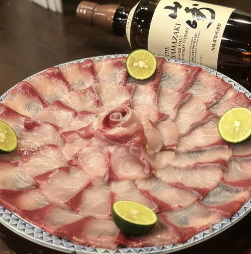 Yellowtail shabu-shabu *Reservation required (October to April) *Prices are for one person