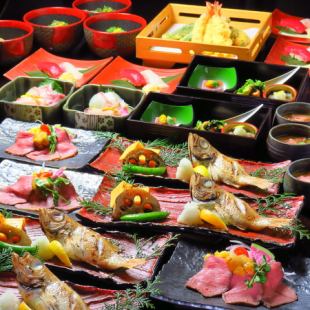 Enjoy grilled whole blackthroat seaperch and roast beef topped with sea urchin in the [Extreme Course] with all-you-can-drink for 8,000 yen (tax included)