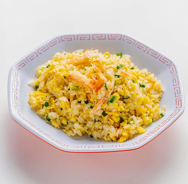 低温調理でじっくり仕上げた鶏肉と京野菜の彩り炒飯