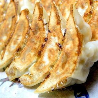 [Set A (2 people)] Enjoy gyoza, 6 dishes, 2,700 yen (tax included)