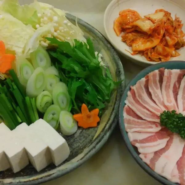 [Popular hotpot! Early reservation recommended] Miso kimchi hotpot set◆3,100 yen per person (tax included) ~◆