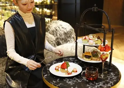 アフタヌーンティー　昼の部