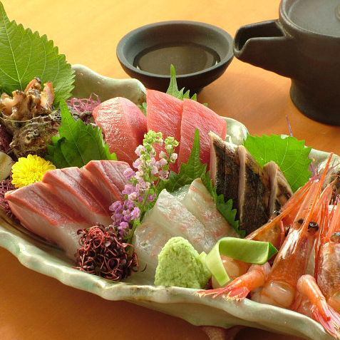 その日に仕入れた鮮魚を使った絶品料理が自慢★