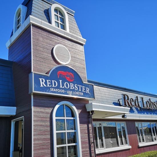 當您來到石和溫泉時，何不嘗試在Red Lobster用餐呢？我們正為您提供各種各樣的新鮮海鮮！