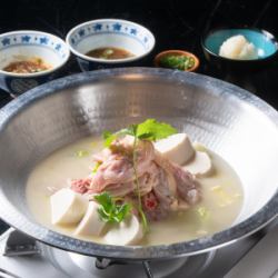 銘柄日向鶏水炊き(2人前より)