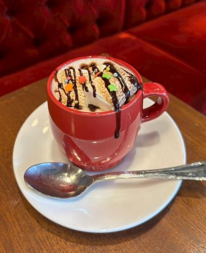 烤棉花糖摩卡咖啡