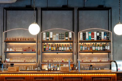 特別設計的吧台