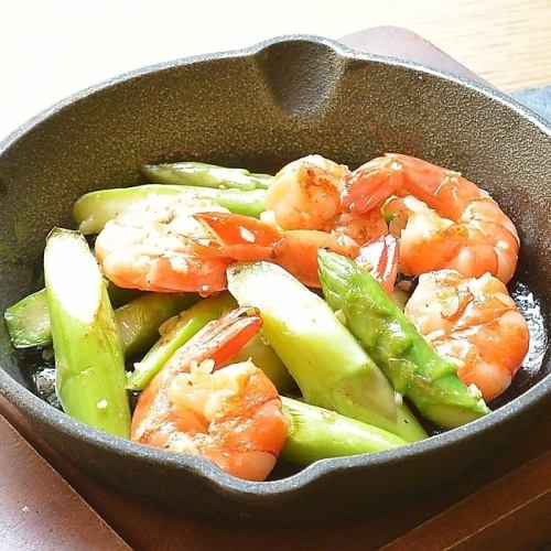 Stir-fried shrimp asparagus garlic