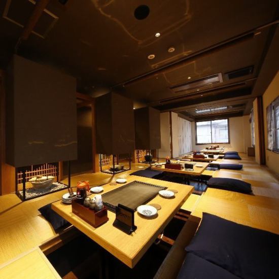 We have private rooms available for 3 to 44 people ♪