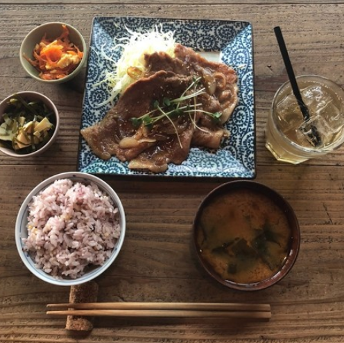 豚のしょうが焼き定食