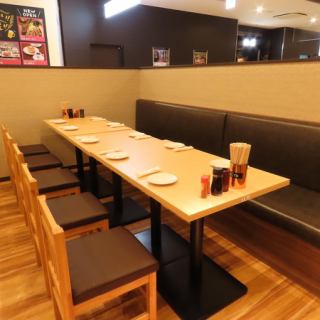 We have a private table available for up to three people.The three-person seats are located in a corner and are comfortable seats.