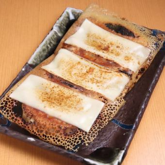 チーズ鶴飛餃子