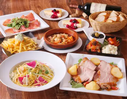 Vinaセレクトコース！人気料理をバランスよく楽しめる　全8品!　120分飲み放題付き　5,000円！