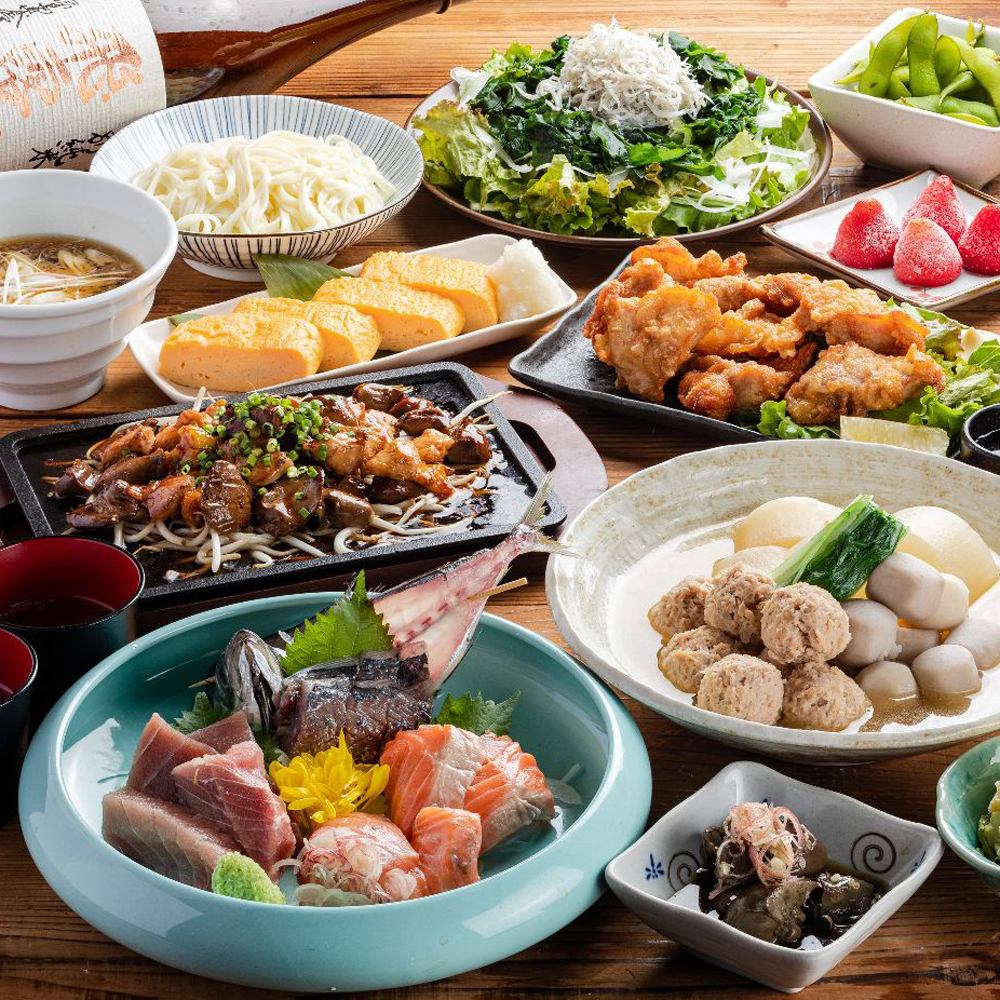 無限暢飲套餐 2980 日元起，您可以享用獨具匠心的創意日本料理的無限暢飲套餐