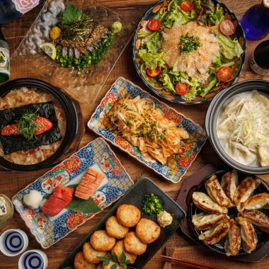 博多铁锅煎饺与九州特产【博多铁锅煎饺套餐】共8道菜品,含2.5小时无限畅饮5,500日元