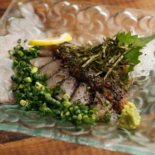 Black sesame mackerel