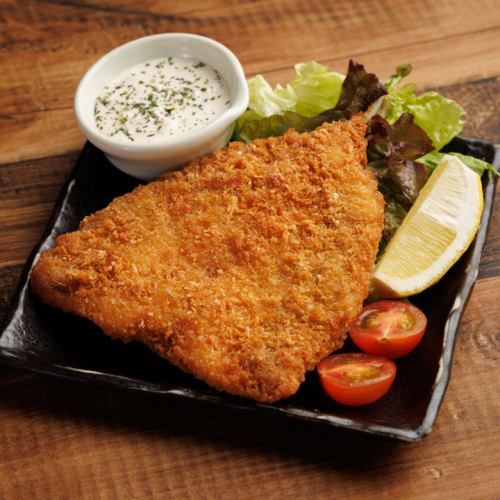 Large fried horse mackerel