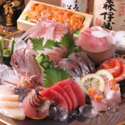 Assorted sashimi