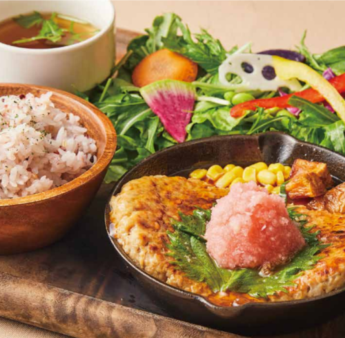 ★～復活しました！梅おろしハンバーグプレート～★香り豊かなゆずポン酢ソースとの相性抜群の逸品！！