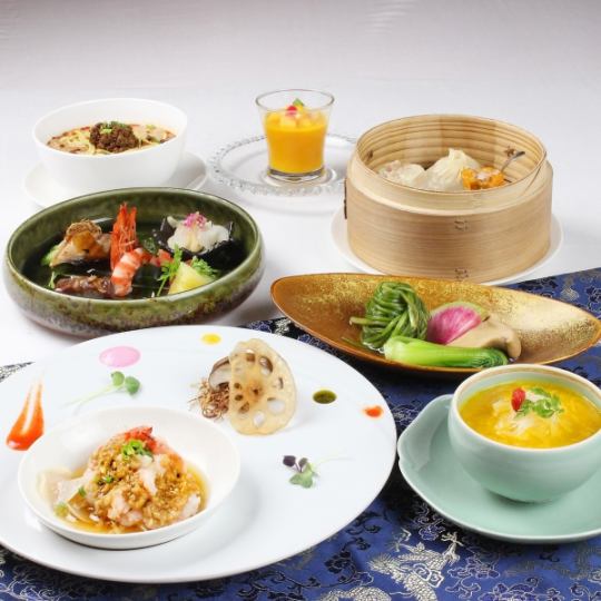 Special lunch course: 7 dishes including Shark Fin Royale, Soft-boiled Beef Cheek, and Jade Fried Rice with Crab Meat