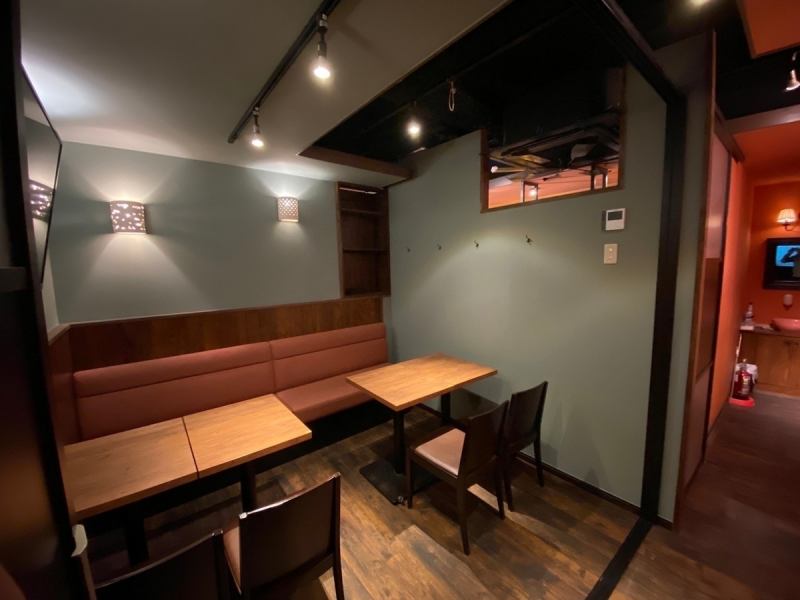 We now have fully private rooms for 8-9 people!! You can have a fun time just by yourself without worrying about others around you♪ Semi-private rooms are OK for 4-18 people! (It's almost like a private room!) *A private room fee will be charged for parties of 6 or less.
