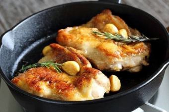 お料理のみ！【国産ブランド大山地鶏満喫コース】飲み物はお好きな物を楽しもう♪