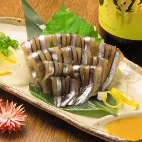 Kibinago sashimi