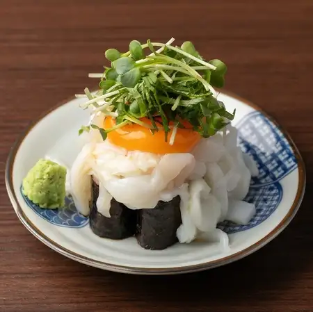 いかと大葉と卵黄