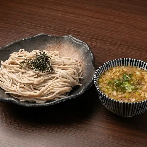 豚バラとねぎのおつゆでいただくつけ蕎麦
