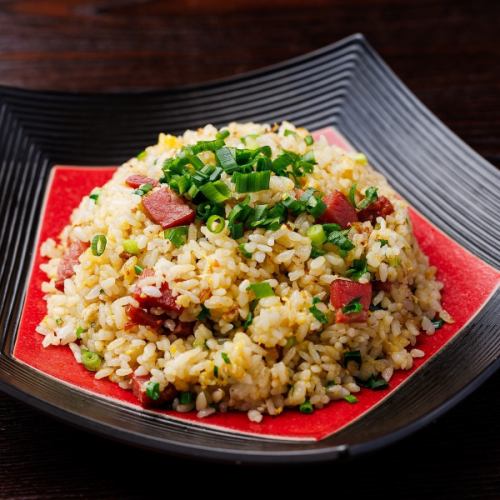 鳥じゅんチャーハン