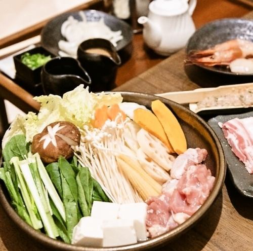 A variety of stone pot dishes are available