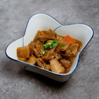 牛すじ煮込み