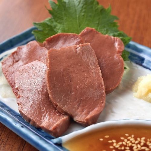 Toku-chan’s prided beef liver sashimi “Kiwami”
