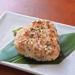 Grilled rice balls made with domestic corned beef