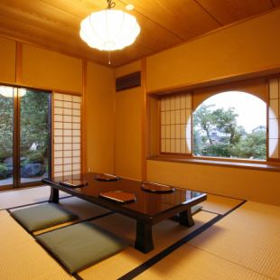 This is also a Japanese-style room.Since it is a private room, you can enjoy it without worrying about the surroundings.It ’s a seat that we are proud of.