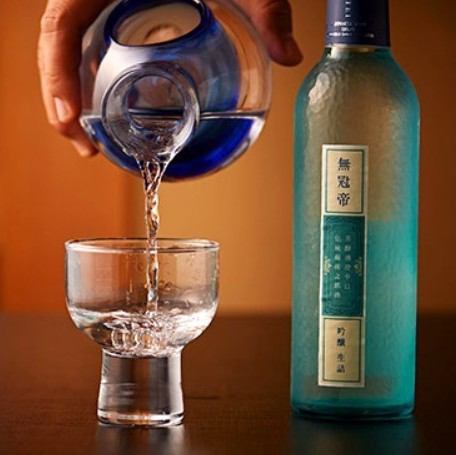 We also have sake that goes well with the dishes that are indispensable for gatherings of celebratory occasions.