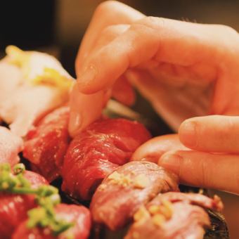《大人気！とろ肉寿司など6種食べ放題》3時間飲み放題付き全12品コース【4500円→3500円】