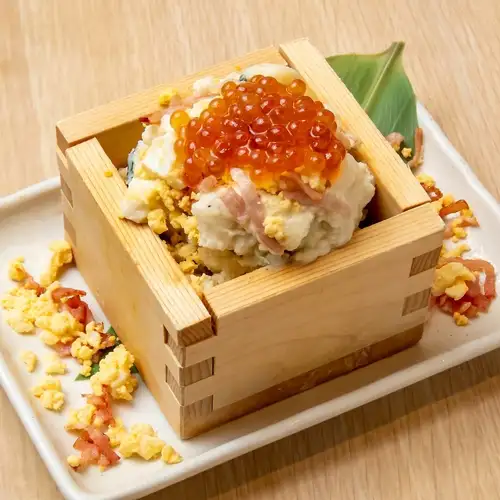 魚屋のポテトサラダ~いくらのせ~