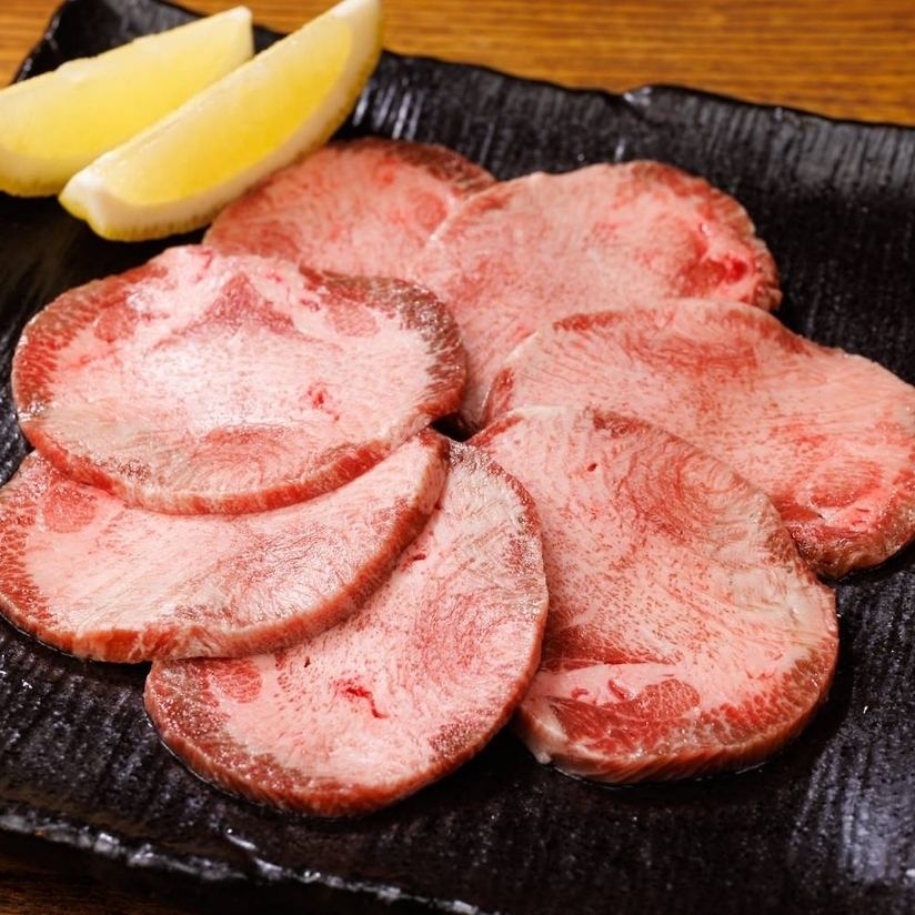 名物◎花れん自慢の塩タンは厳選されたお肉本来の味が楽しめる！