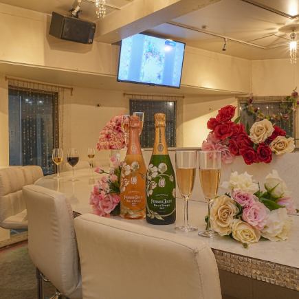 【飲み放題2.5時間付き】貸切◆3000円（税込）持ち込み可能プラン