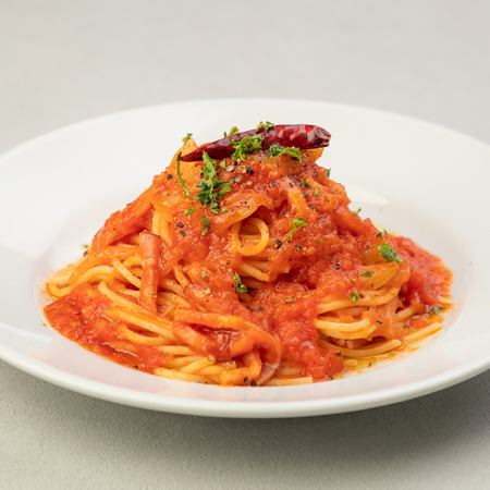 自家製唐辛子オイルのアラビアータ