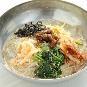 Stone-baked udon/cold noodles